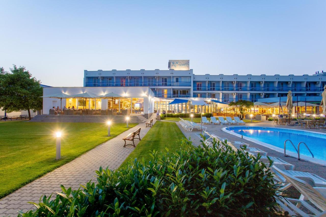 Hotel Senec Aqua Resort - Family Friendly ภายนอก รูปภาพ