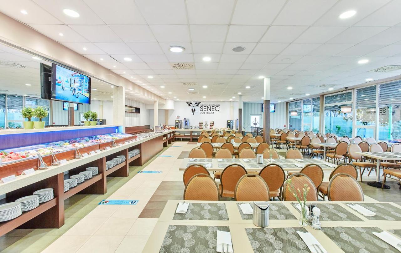 Hotel Senec Aqua Resort - Family Friendly ภายนอก รูปภาพ