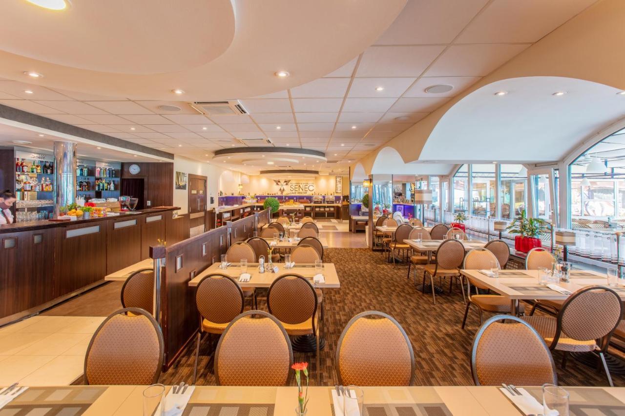 Hotel Senec Aqua Resort - Family Friendly ภายนอก รูปภาพ