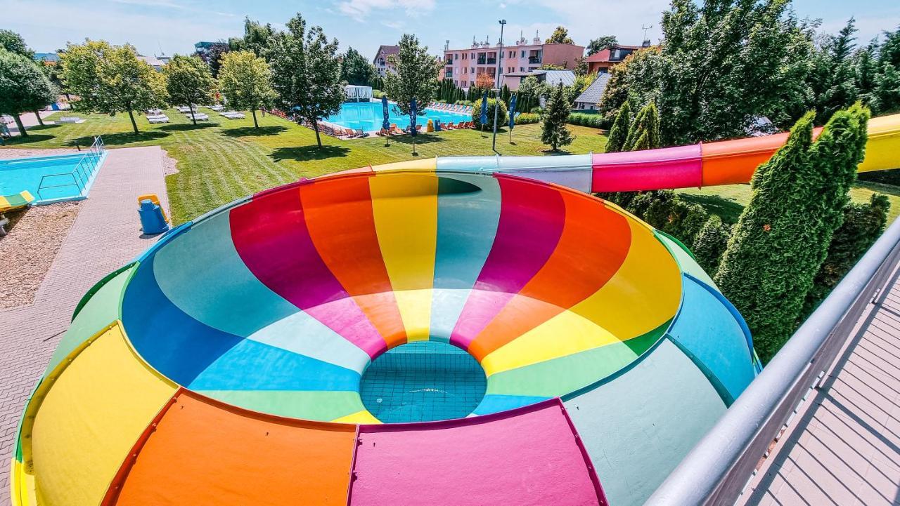 Hotel Senec Aqua Resort - Family Friendly ภายนอก รูปภาพ
