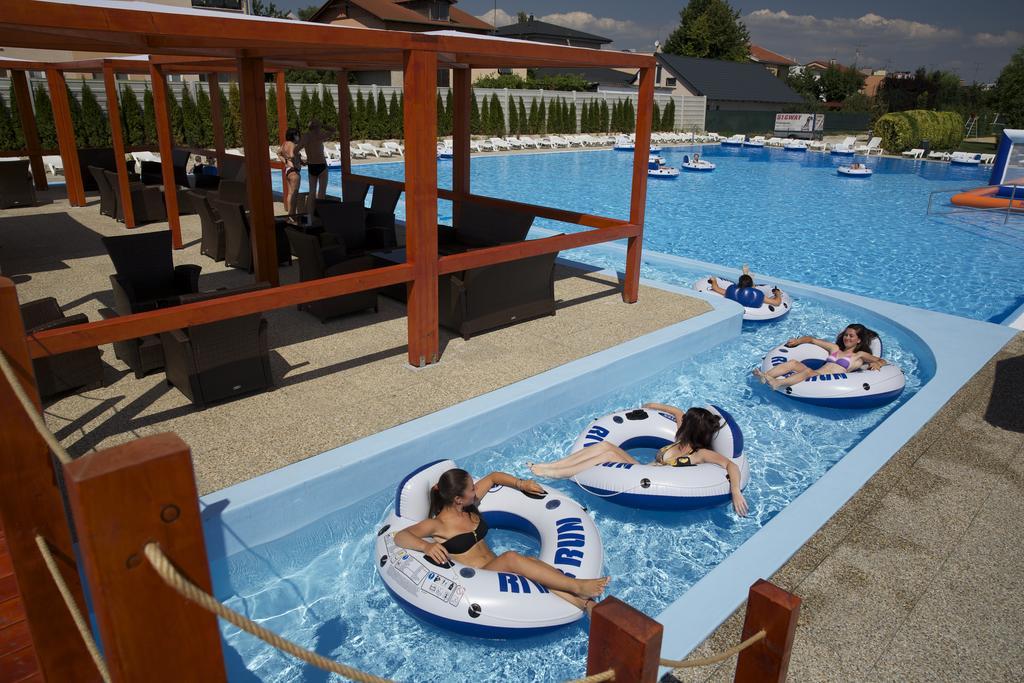 Hotel Senec Aqua Resort - Family Friendly ภายนอก รูปภาพ